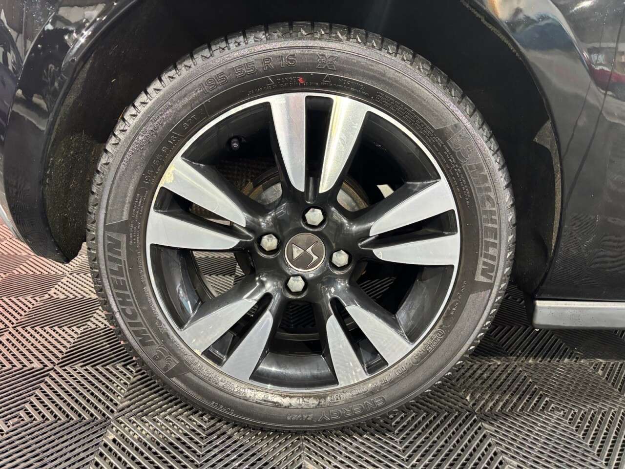 2017 DS AUTOMOBILES DS 3 2017 DS AUTOMOBILES DS 3