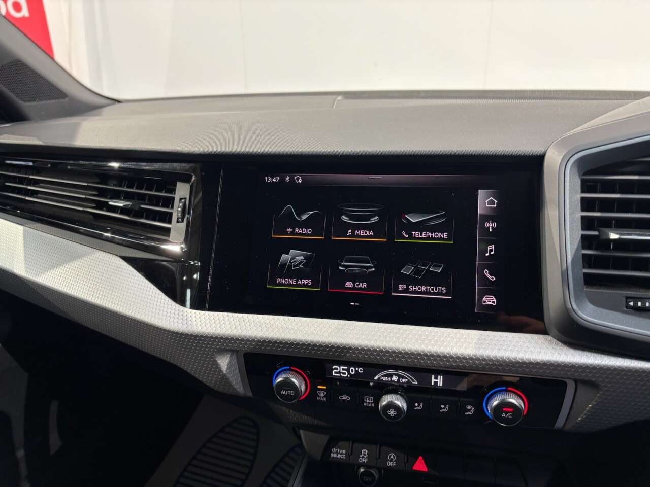 2020 AUDI A1 2020 AUDI A1