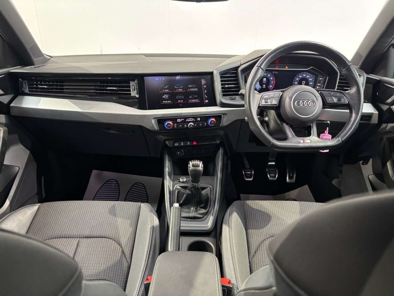 2020 AUDI A1 2020 AUDI A1