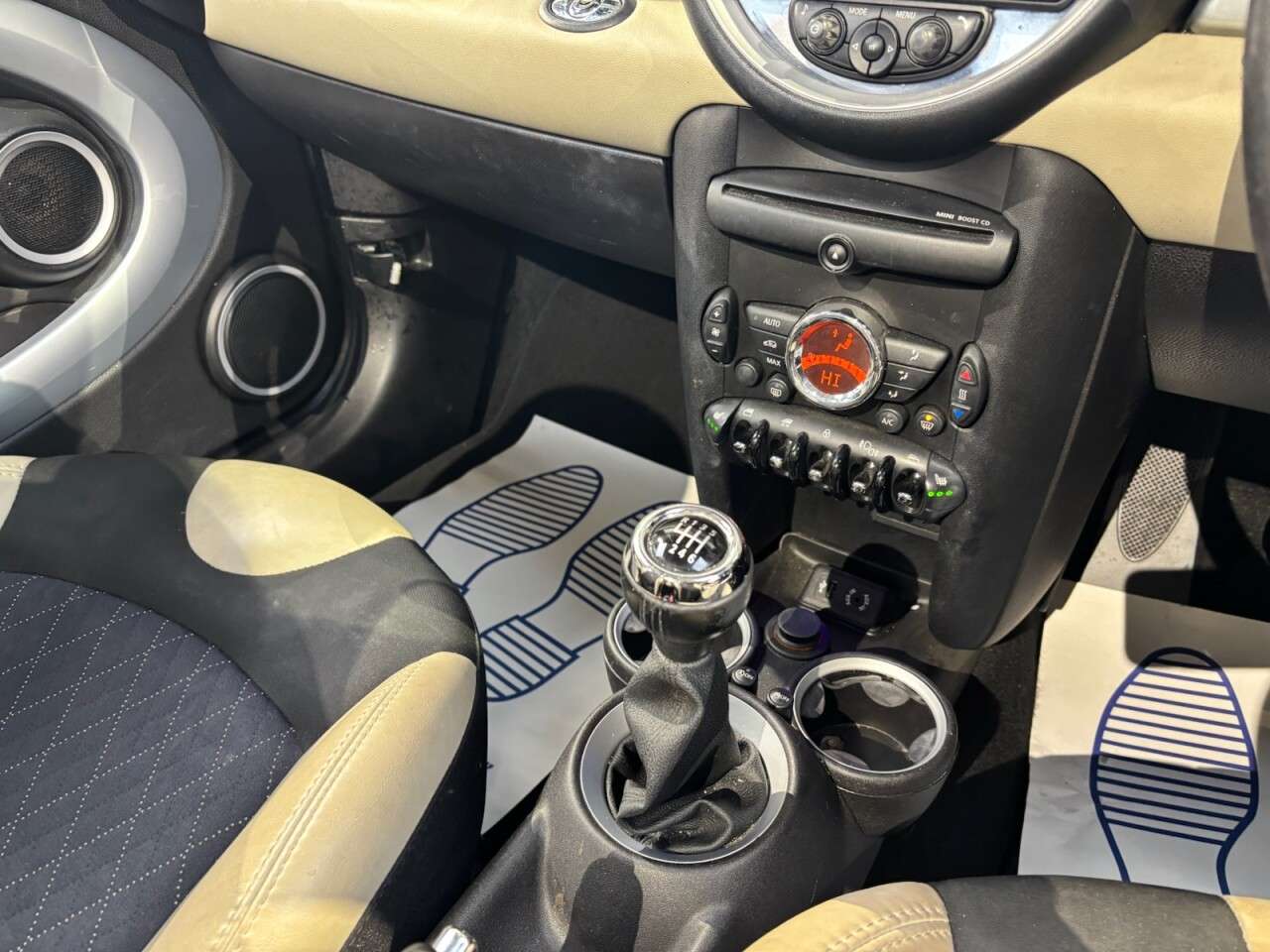 2012 MINI CONVERTIBLE 2012 MINI CONVERTIBLE