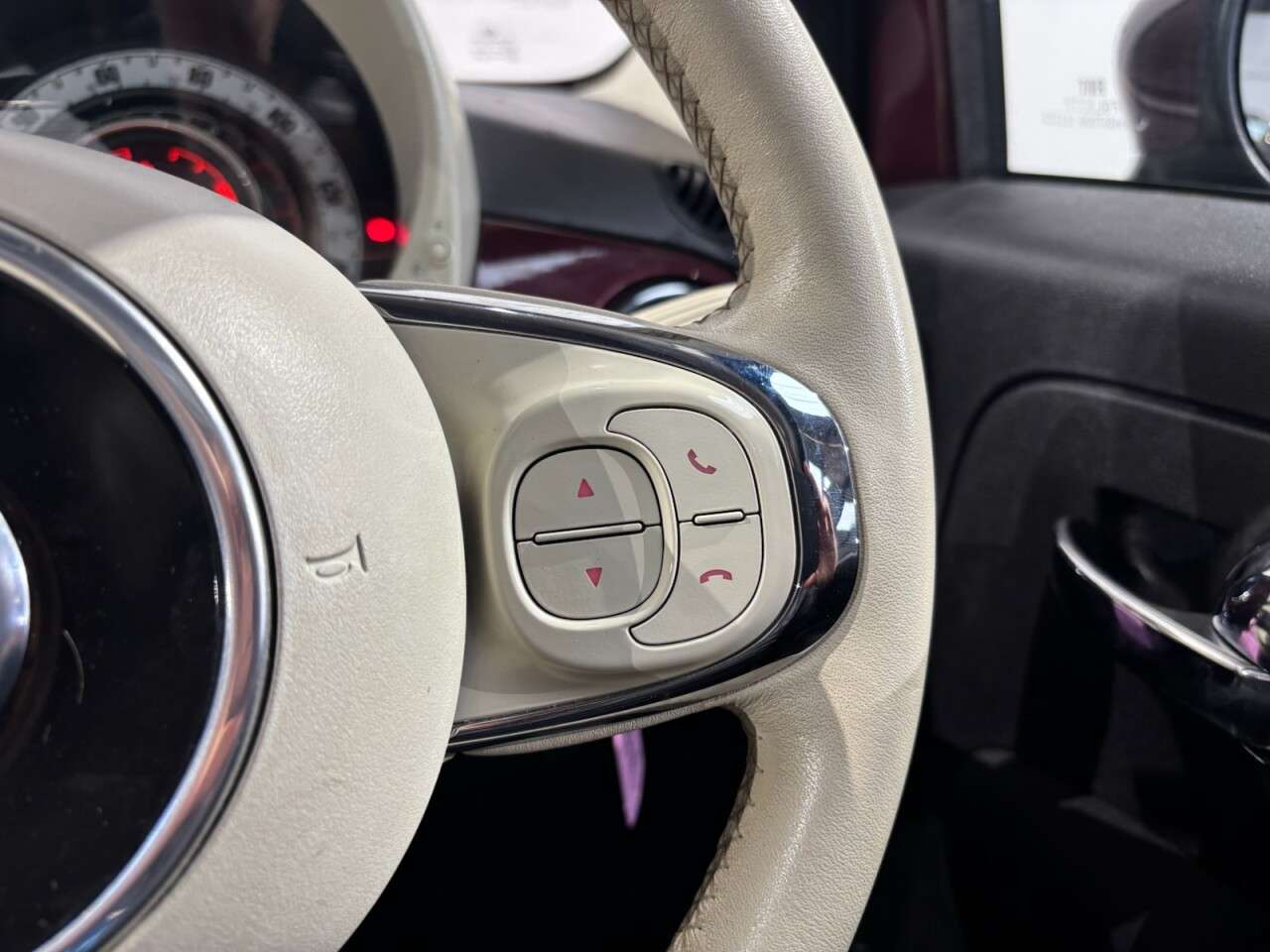 2019 FIAT 500 2019 FIAT 500