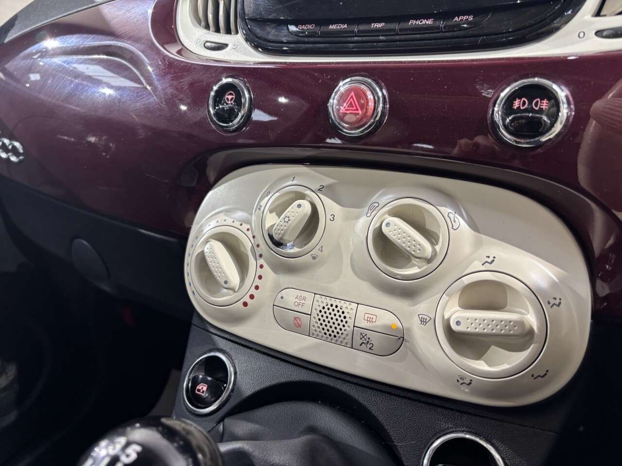 2019 FIAT 500 2019 FIAT 500