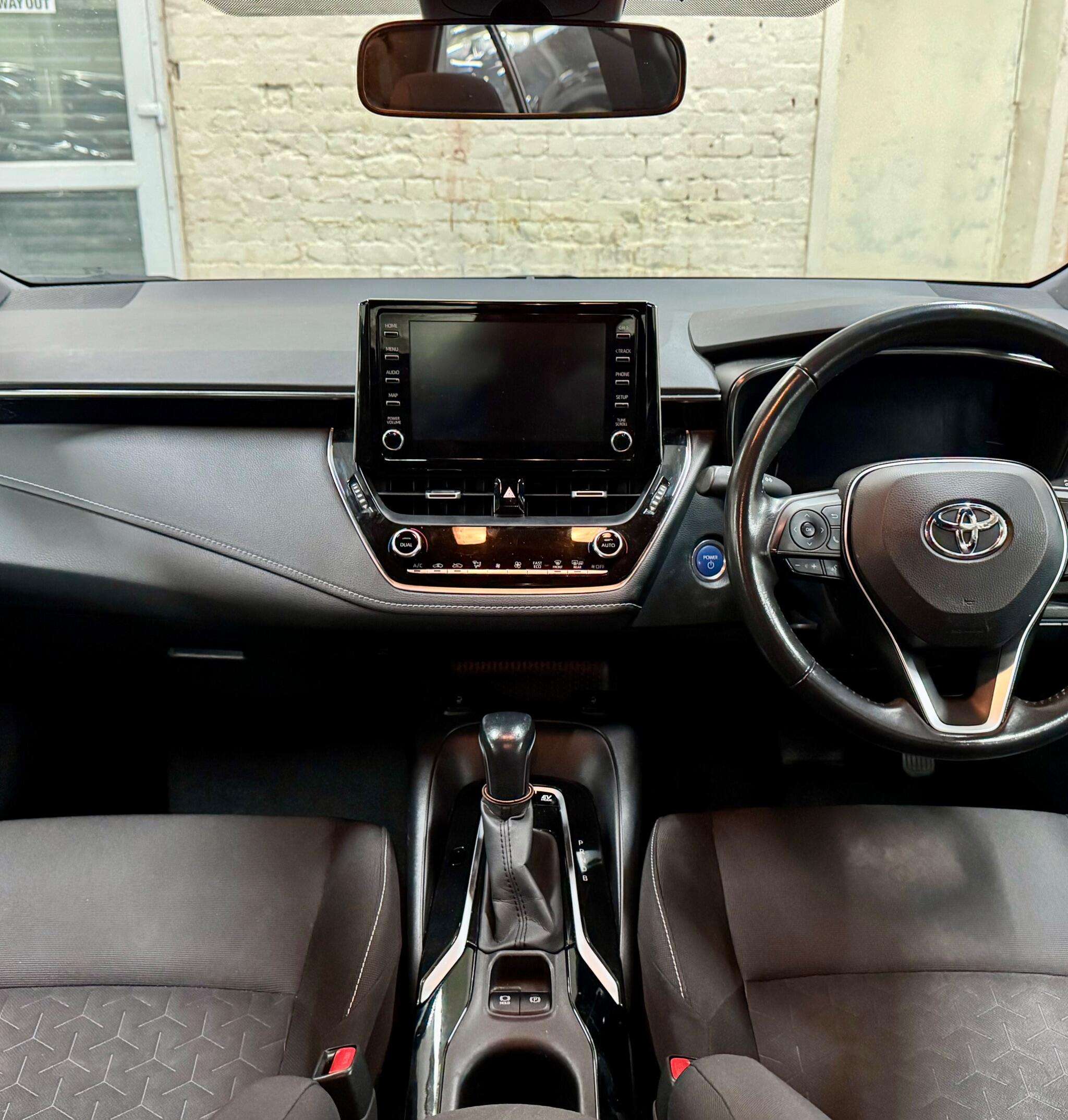 2022 TOYOTA COROLLA 2022 TOYOTA COROLLA