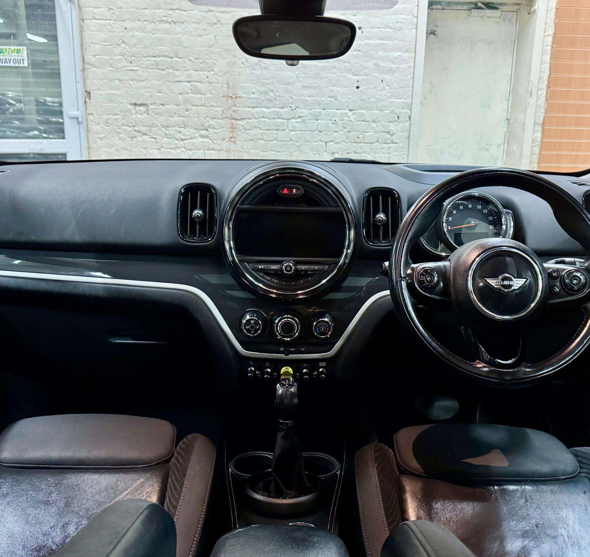 2017 MINI COUNTRYMAN 2017 MINI COUNTRYMAN