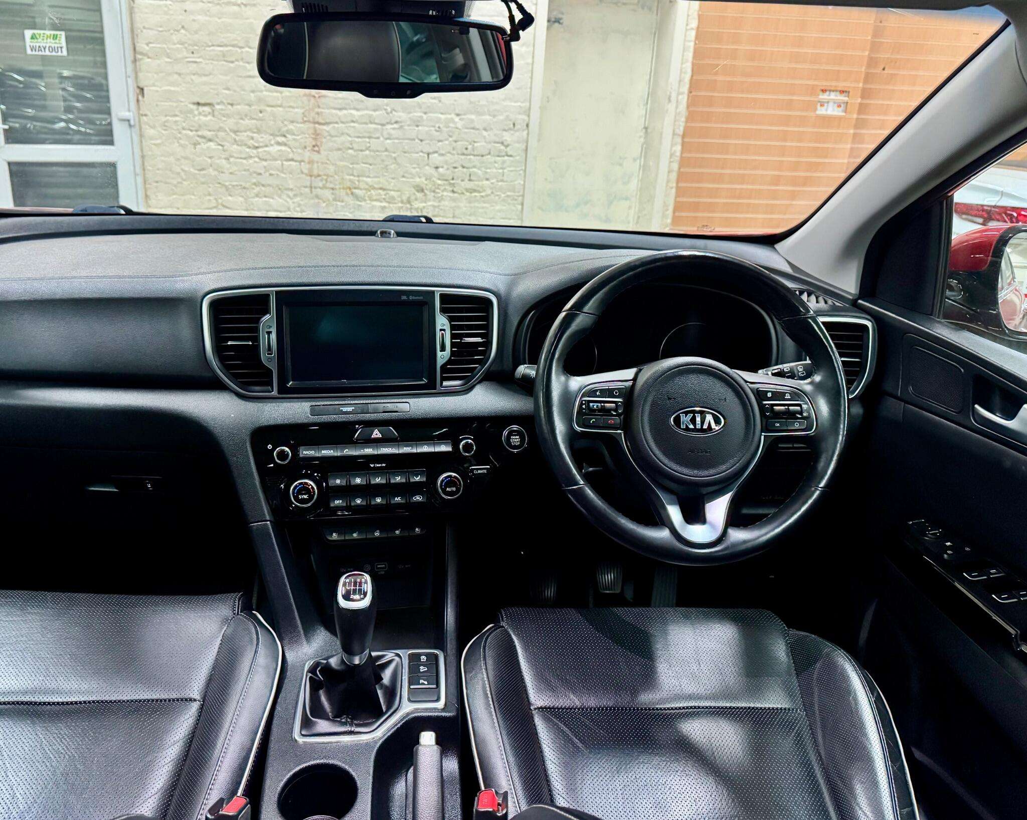 2017 KIA SPORTAGE 2017 KIA SPORTAGE