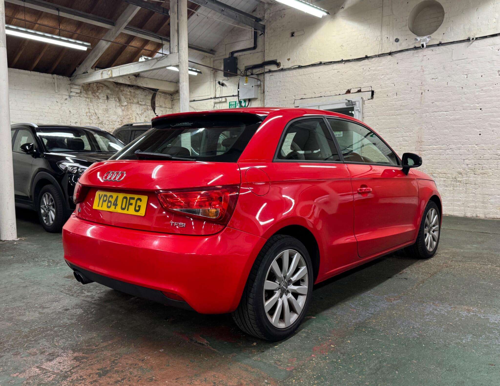 2014 AUDI A1 2014 AUDI A1