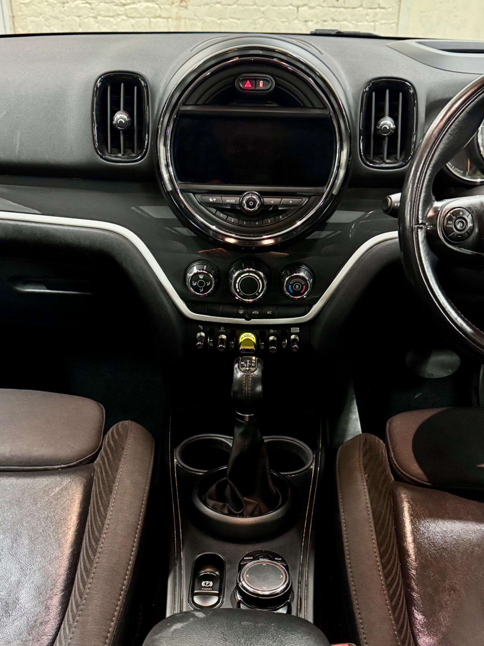 2017 MINI COUNTRYMAN 2017 MINI COUNTRYMAN