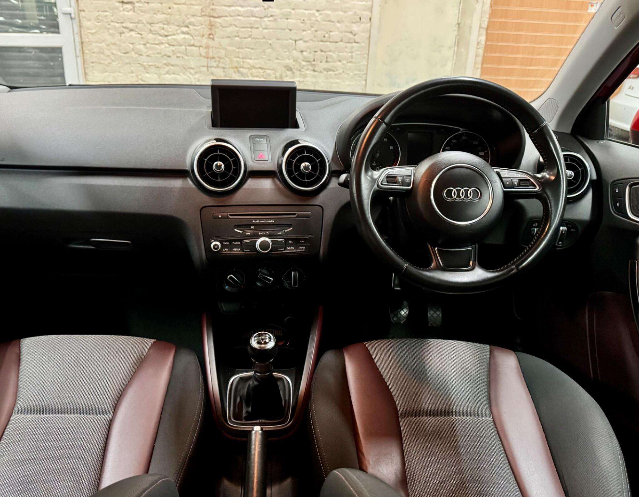 2014 AUDI A1 2014 AUDI A1