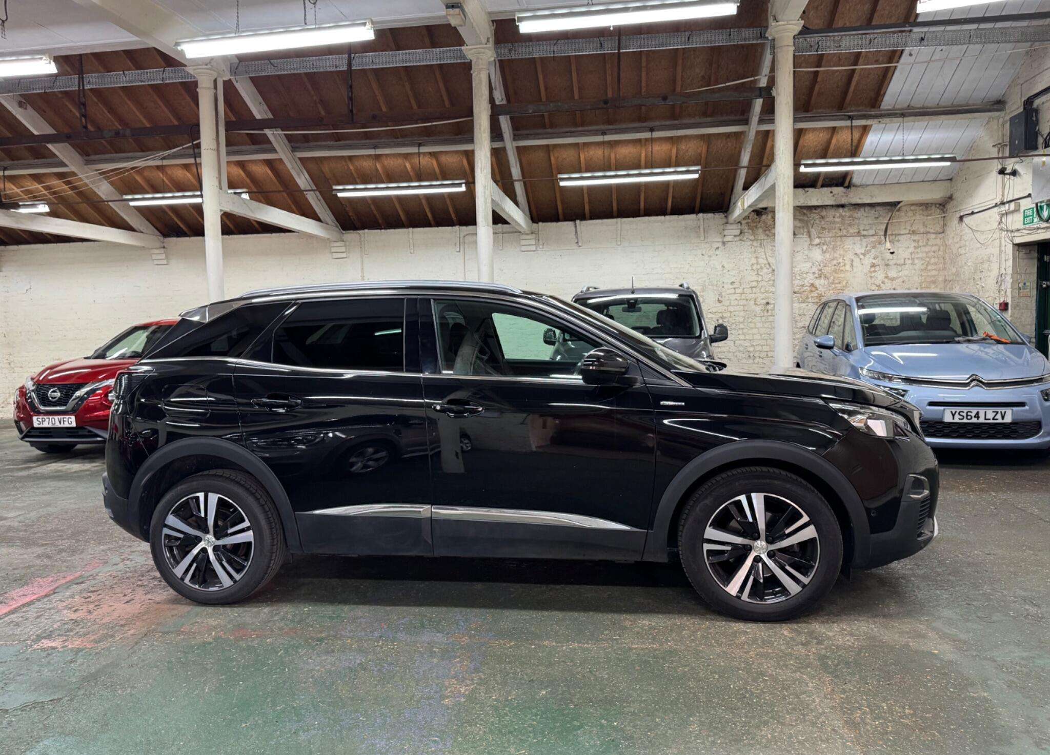 2019 PEUGEOT 3008 2019 PEUGEOT 3008