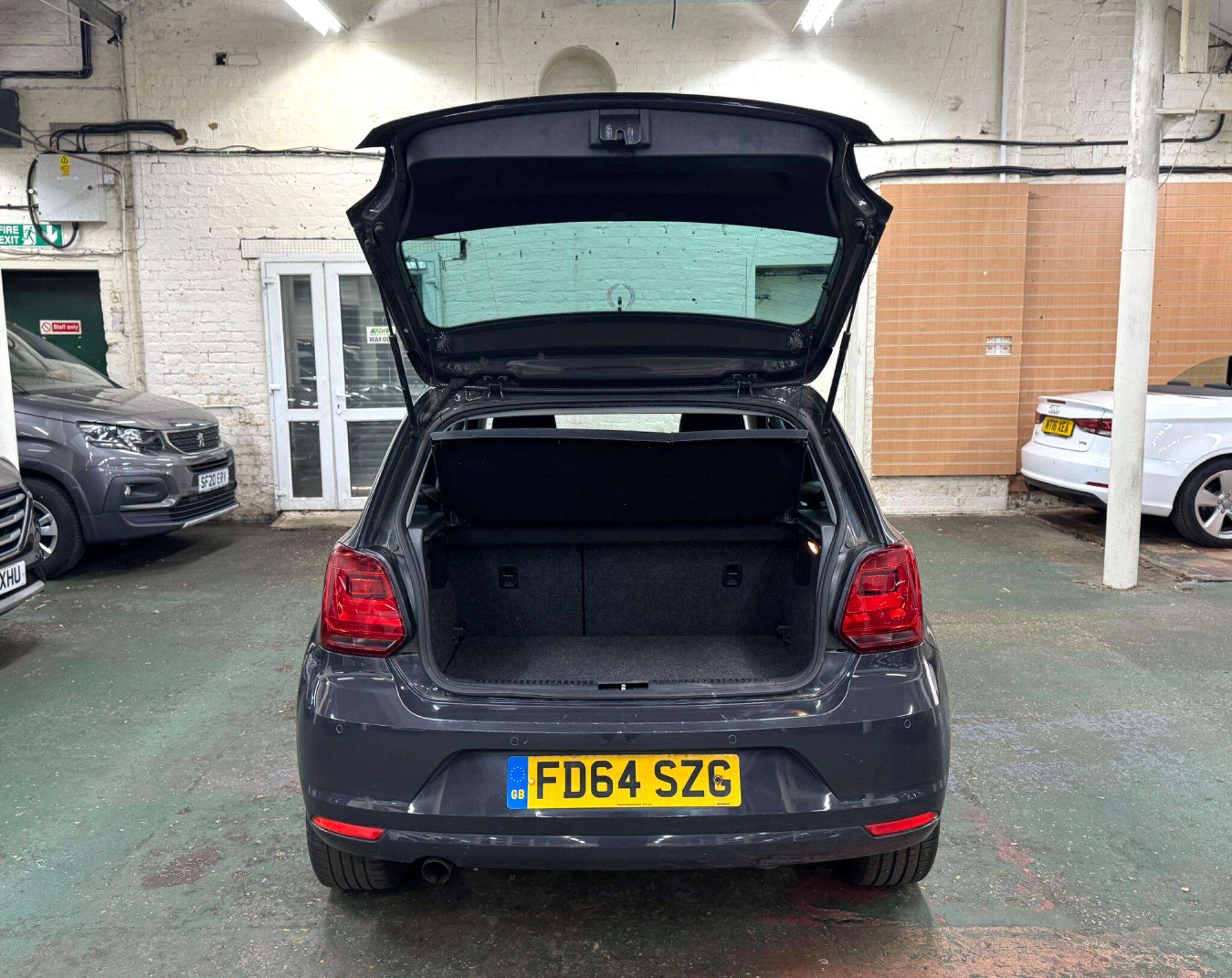 2015 VOLKSWAGEN POLO 2015 VOLKSWAGEN POLO