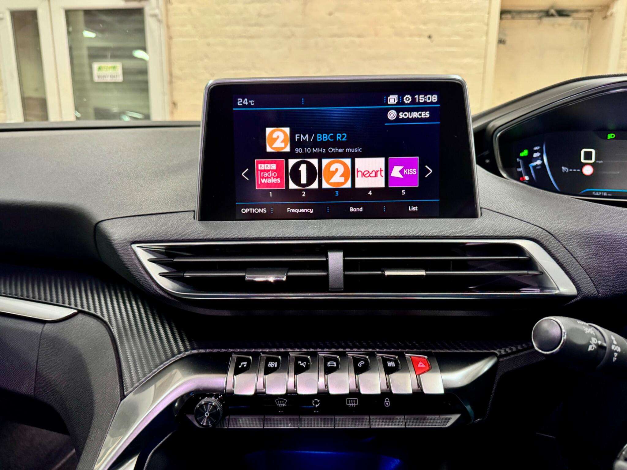 2019 PEUGEOT 3008 2019 PEUGEOT 3008