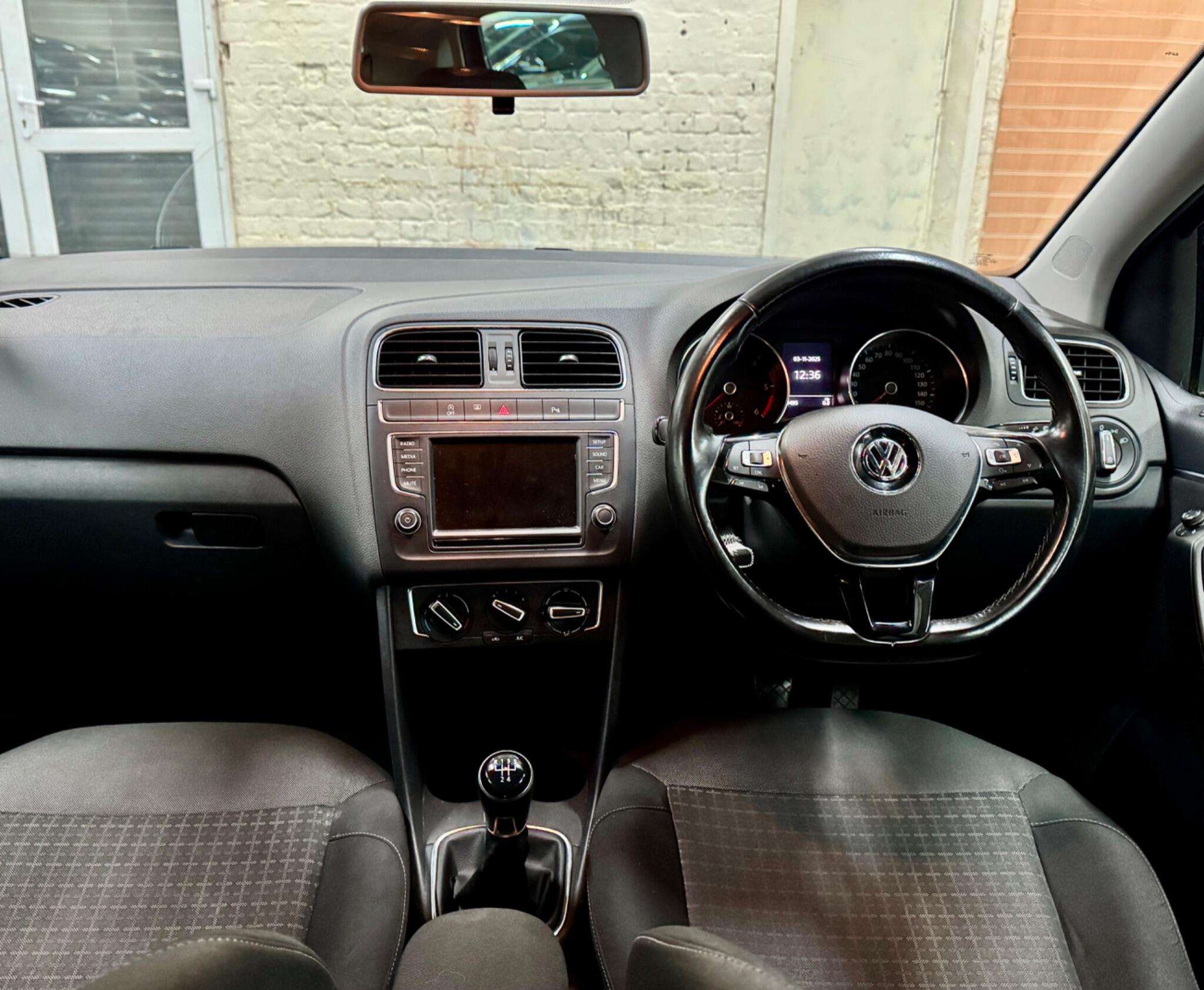 2015 VOLKSWAGEN POLO 2015 VOLKSWAGEN POLO