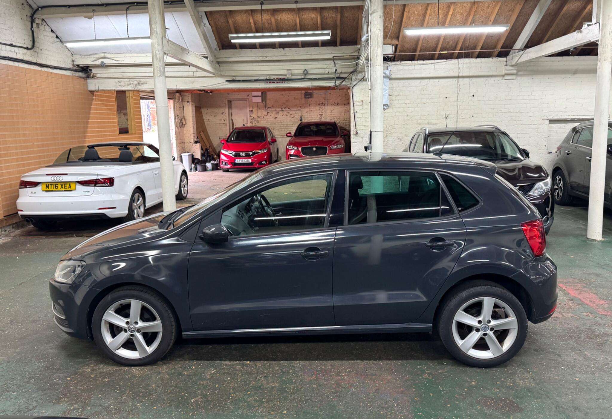 2015 VOLKSWAGEN POLO 2015 VOLKSWAGEN POLO