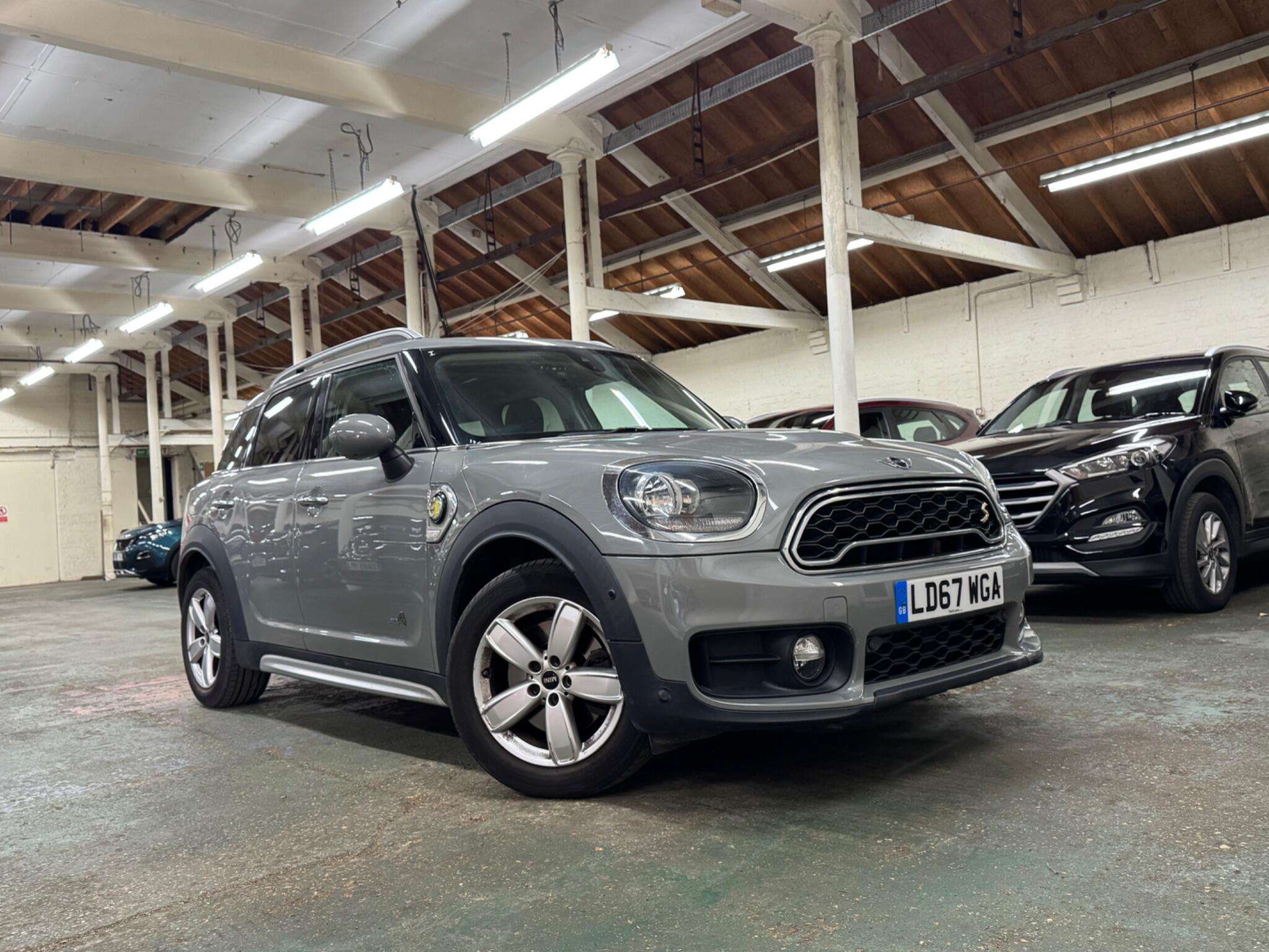 2017 MINI COUNTRYMAN 2017 MINI COUNTRYMAN