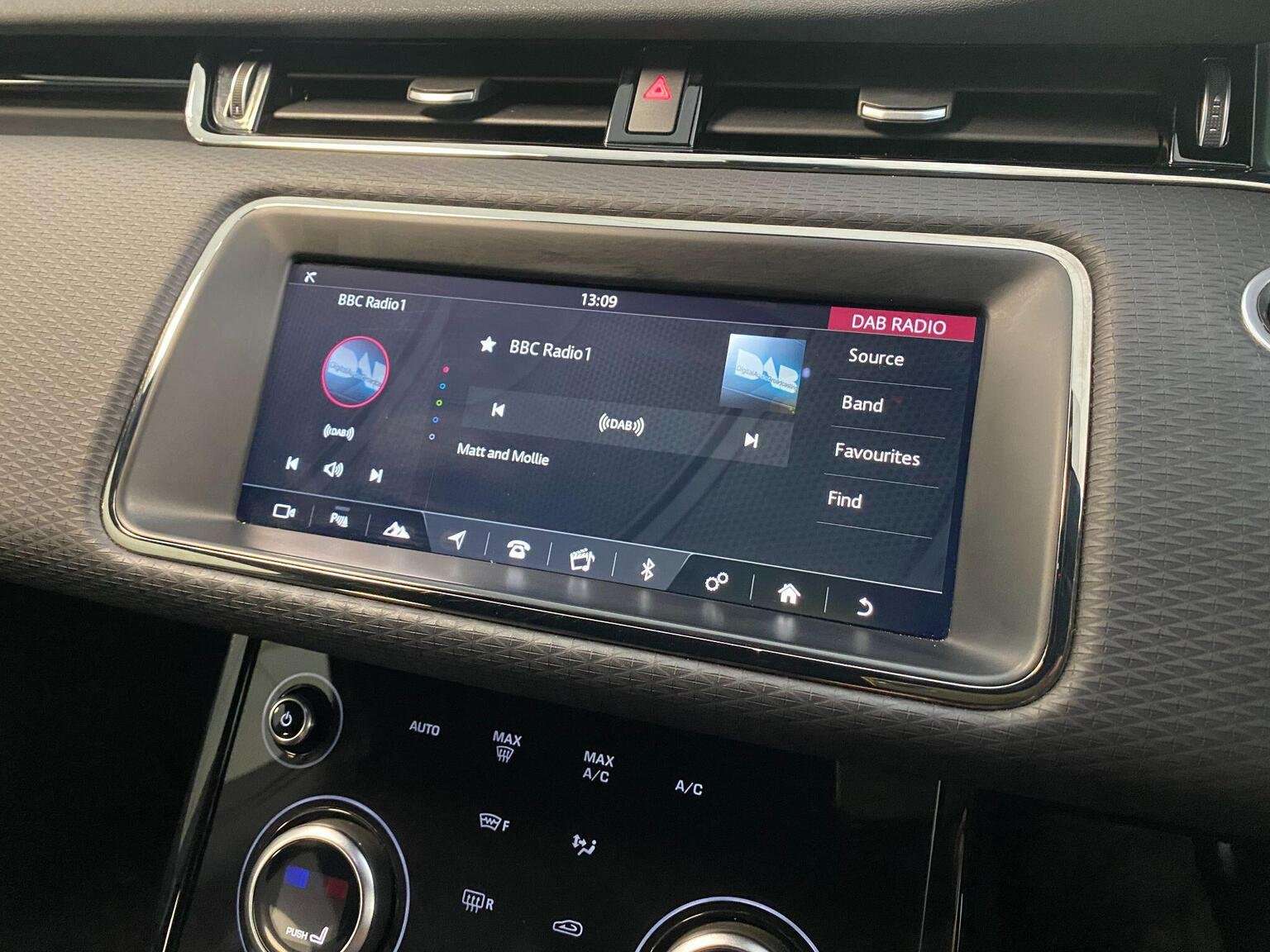 2019 LAND ROVER RANGE ROVER EVOQUE 2019 LAND ROVER RANGE ROVER EVOQUE