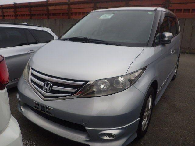 Check out this Honda Elysion Petrol Automatic