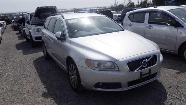 Check out this Volvo V70 Petrol Automatic