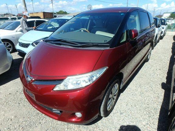 Check out this Toyota Estima Petrol Automatic