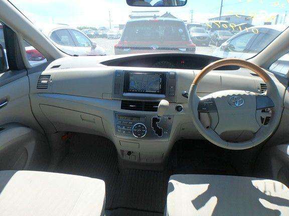 null TOYOTA ESTIMA null TOYOTA ESTIMA