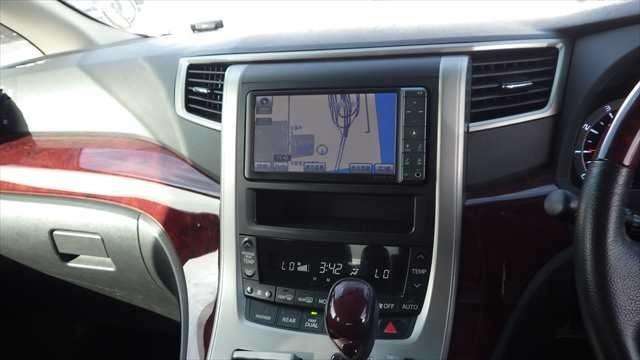 null TOYOTA ALPHARD null TOYOTA ALPHARD