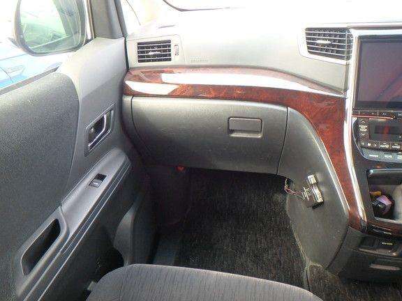 null TOYOTA VELLFIRE null TOYOTA VELLFIRE