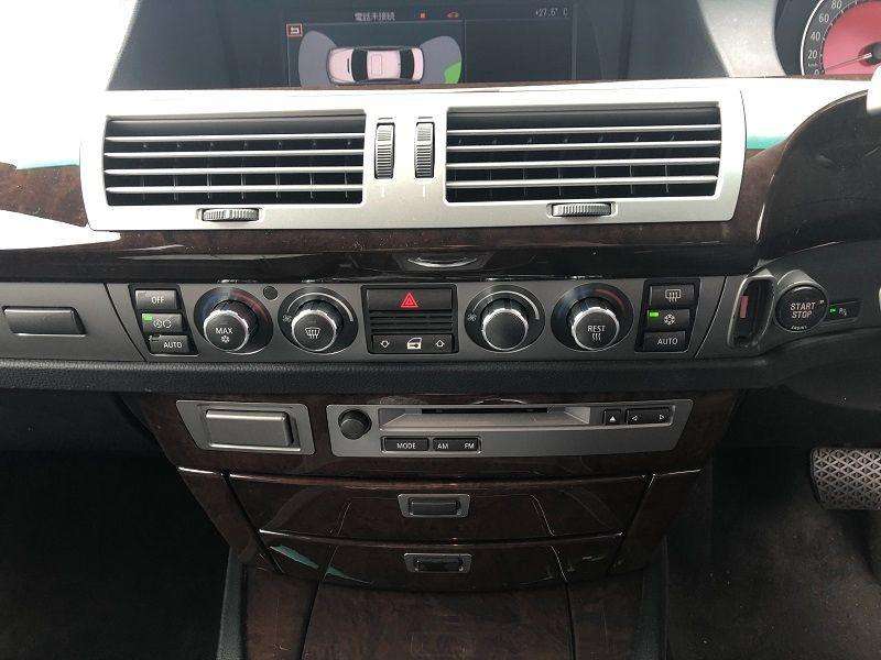 null BMW 7 SERIES null BMW 7 SERIES