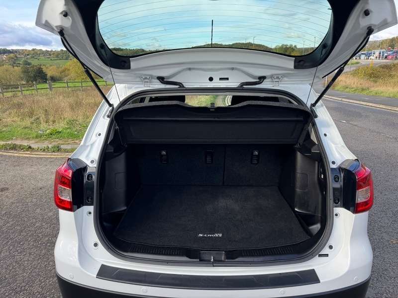 2017 SUZUKI SX4 2017 SUZUKI SX4