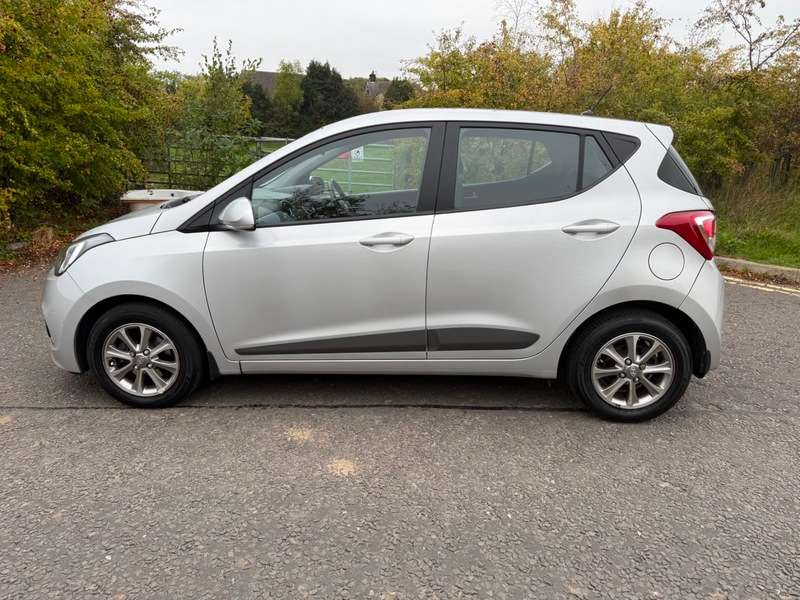 2016 HYUNDAI I10 2016 HYUNDAI I10