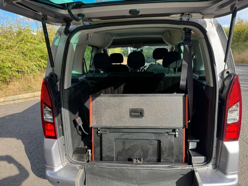 2018 PEUGEOT PARTNER 2018 PEUGEOT PARTNER