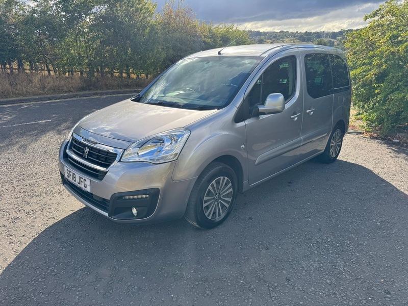 Check out this Peugeot Partner 2018 Diesel Manual