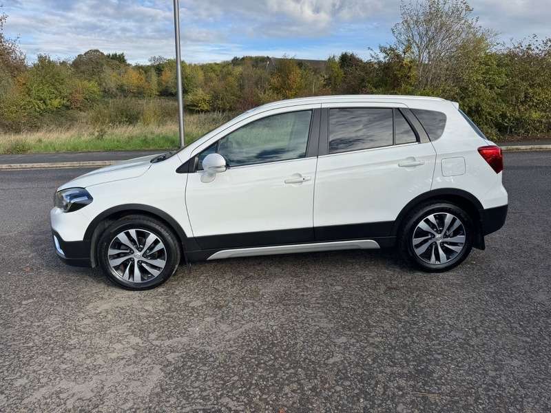 2017 SUZUKI SX4 2017 SUZUKI SX4