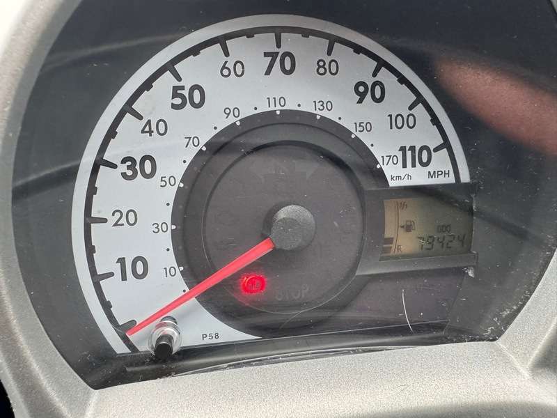 2013 PEUGEOT 107 2013 PEUGEOT 107