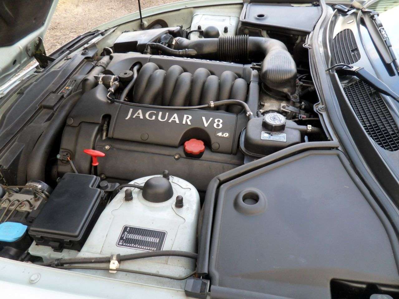 2001 JAGUAR XK8 2001 JAGUAR XK8