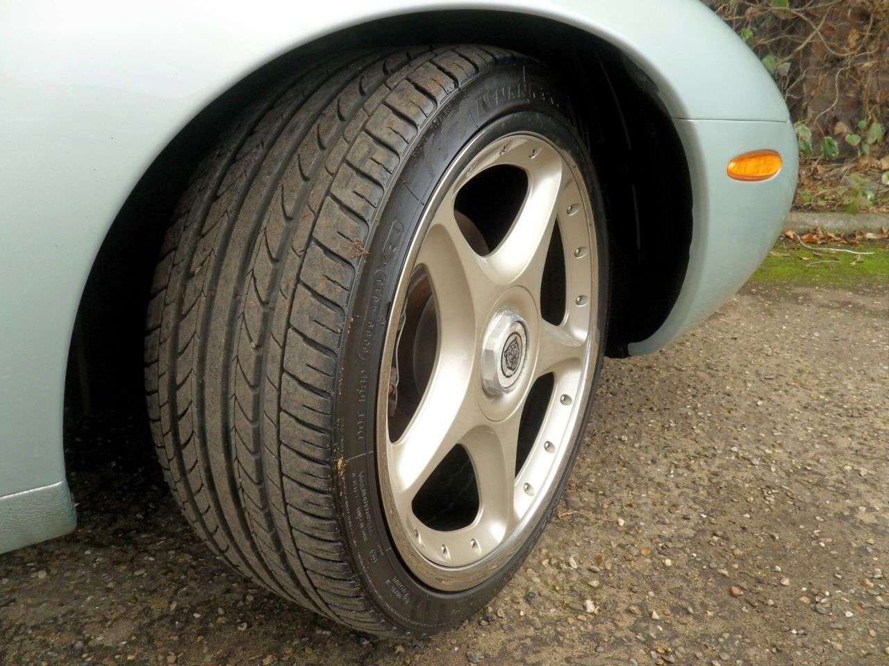 2001 JAGUAR XK8 2001 JAGUAR XK8