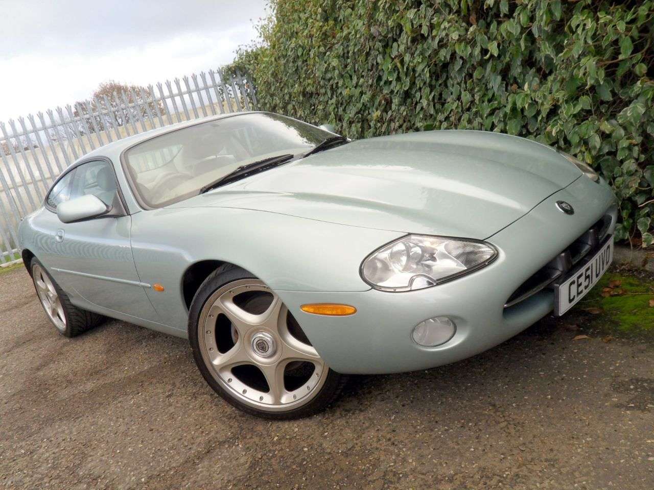 2001 JAGUAR XK8 2001 JAGUAR XK8
