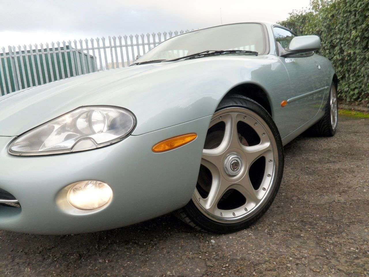 2001 JAGUAR XK8 2001 JAGUAR XK8