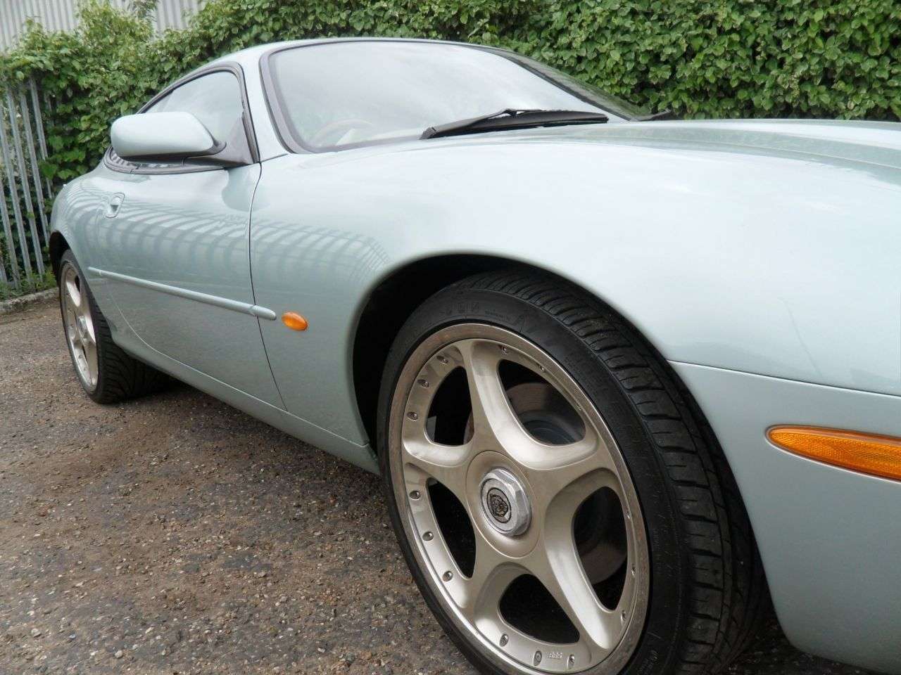 2001 JAGUAR XK8 2001 JAGUAR XK8