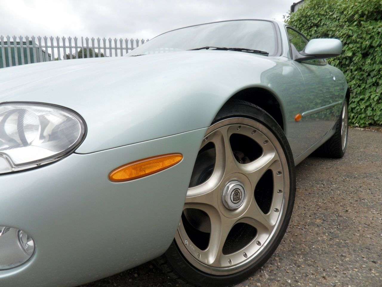 2001 JAGUAR XK8 2001 JAGUAR XK8