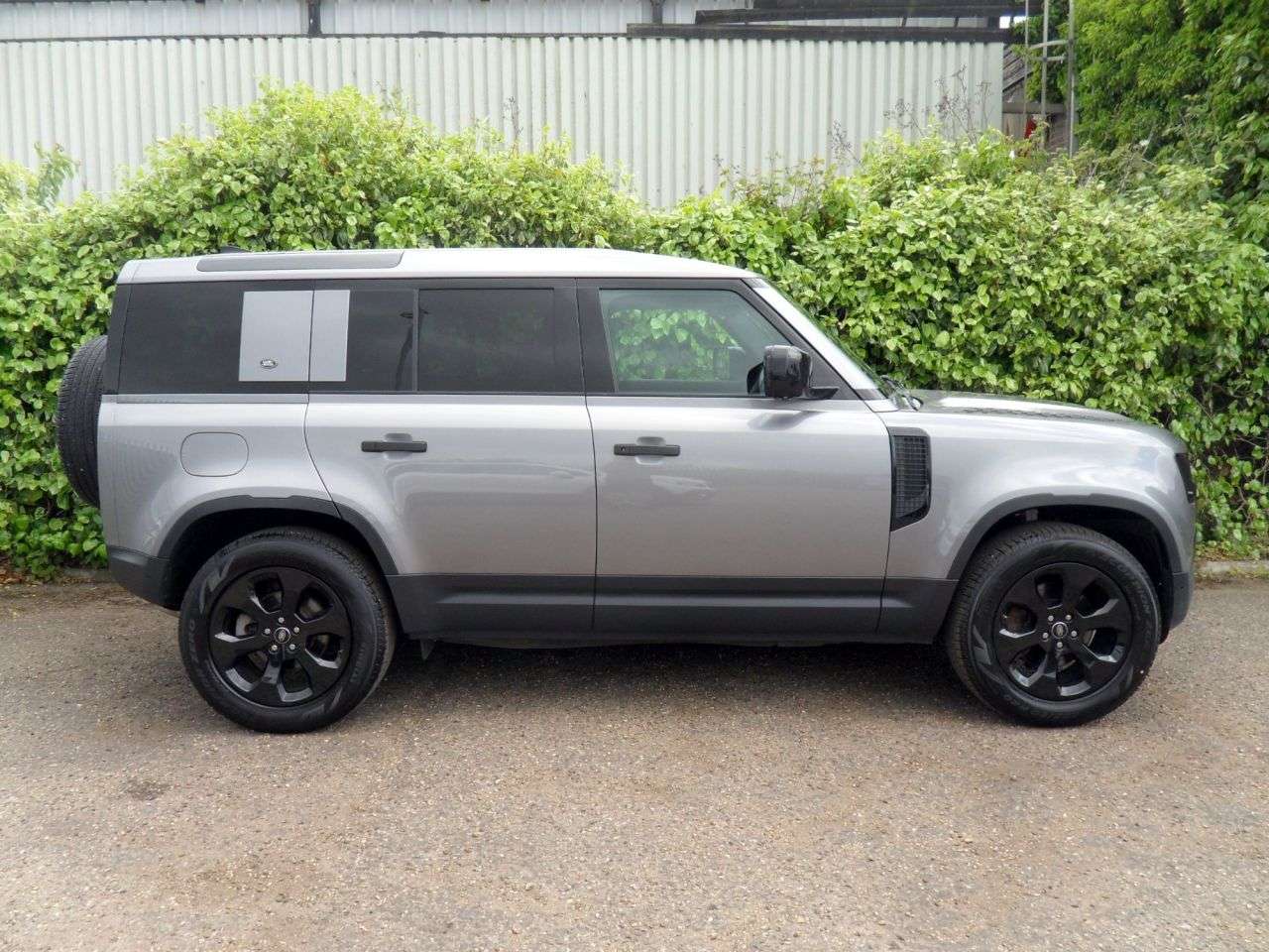 2020 LAND ROVER DEFENDER 110 2020 LAND ROVER DEFENDER 110