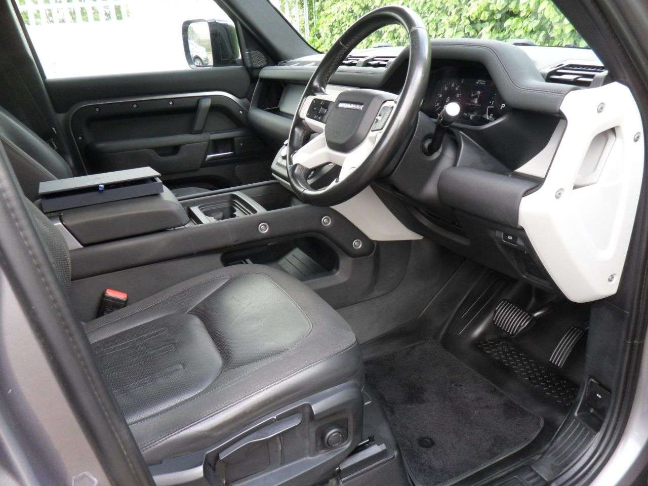 2020 LAND ROVER DEFENDER 110 2020 LAND ROVER DEFENDER 110