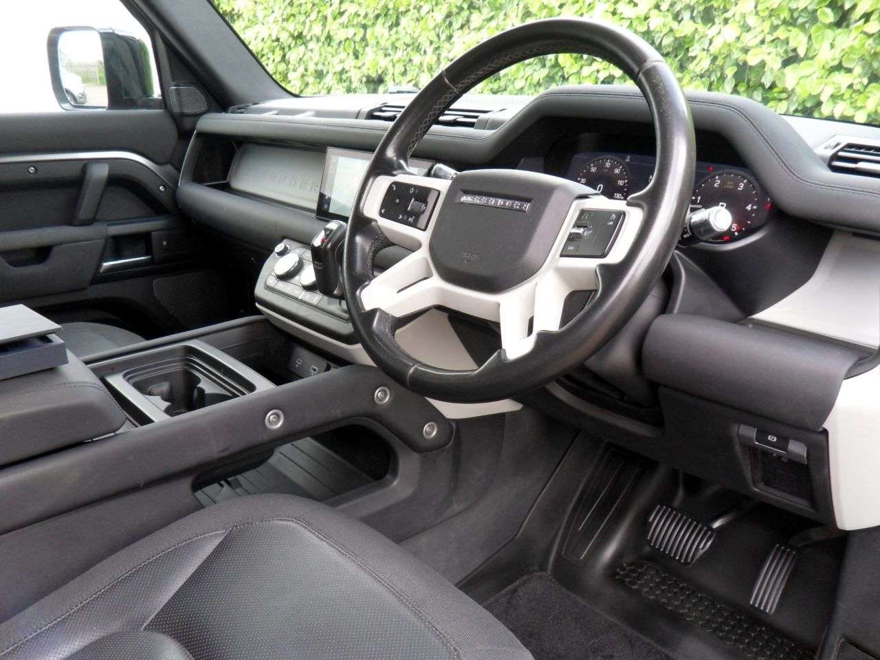 2020 LAND ROVER DEFENDER 110 2020 LAND ROVER DEFENDER 110