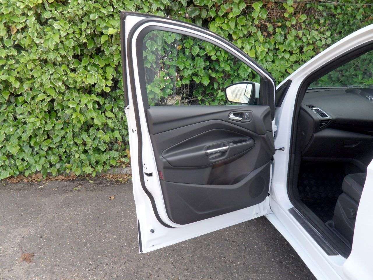 2019 FORD KUGA 2019 FORD KUGA