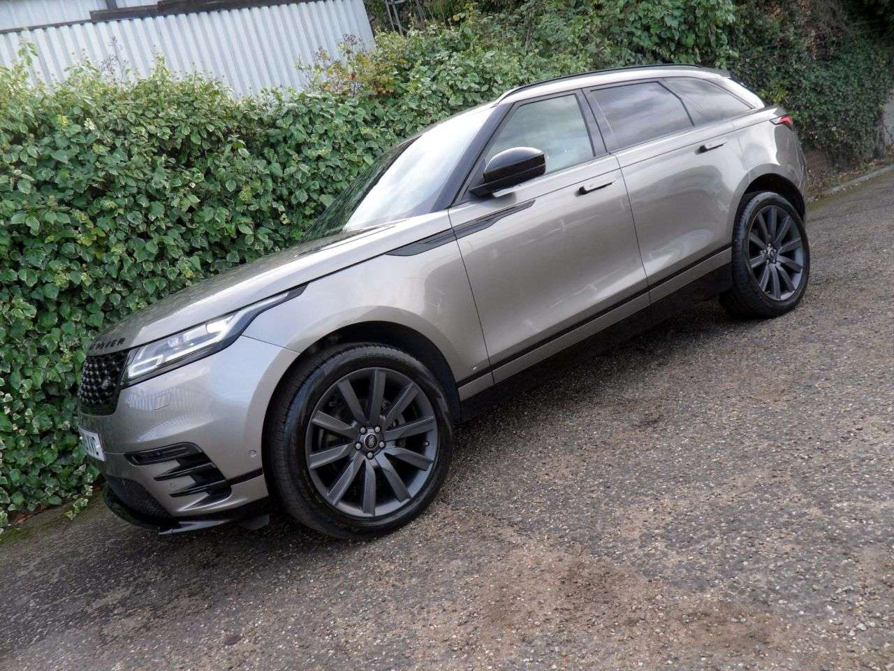 2019 LAND ROVER RANGE ROVER VELAR 2019 LAND ROVER RANGE ROVER VELAR