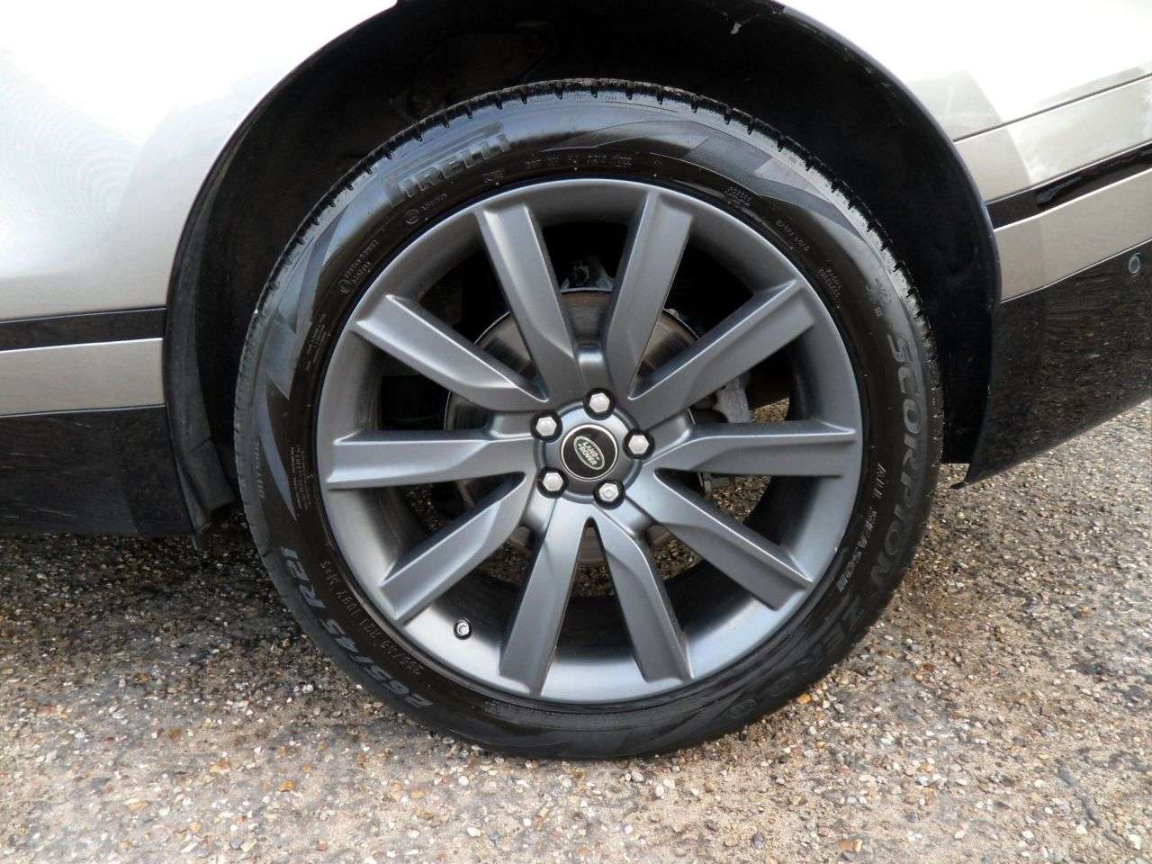 2019 LAND ROVER RANGE ROVER VELAR 2019 LAND ROVER RANGE ROVER VELAR