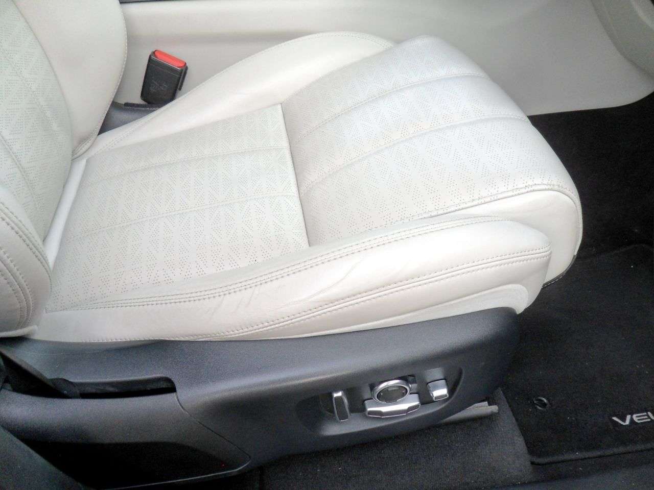 2019 LAND ROVER RANGE ROVER VELAR 2019 LAND ROVER RANGE ROVER VELAR