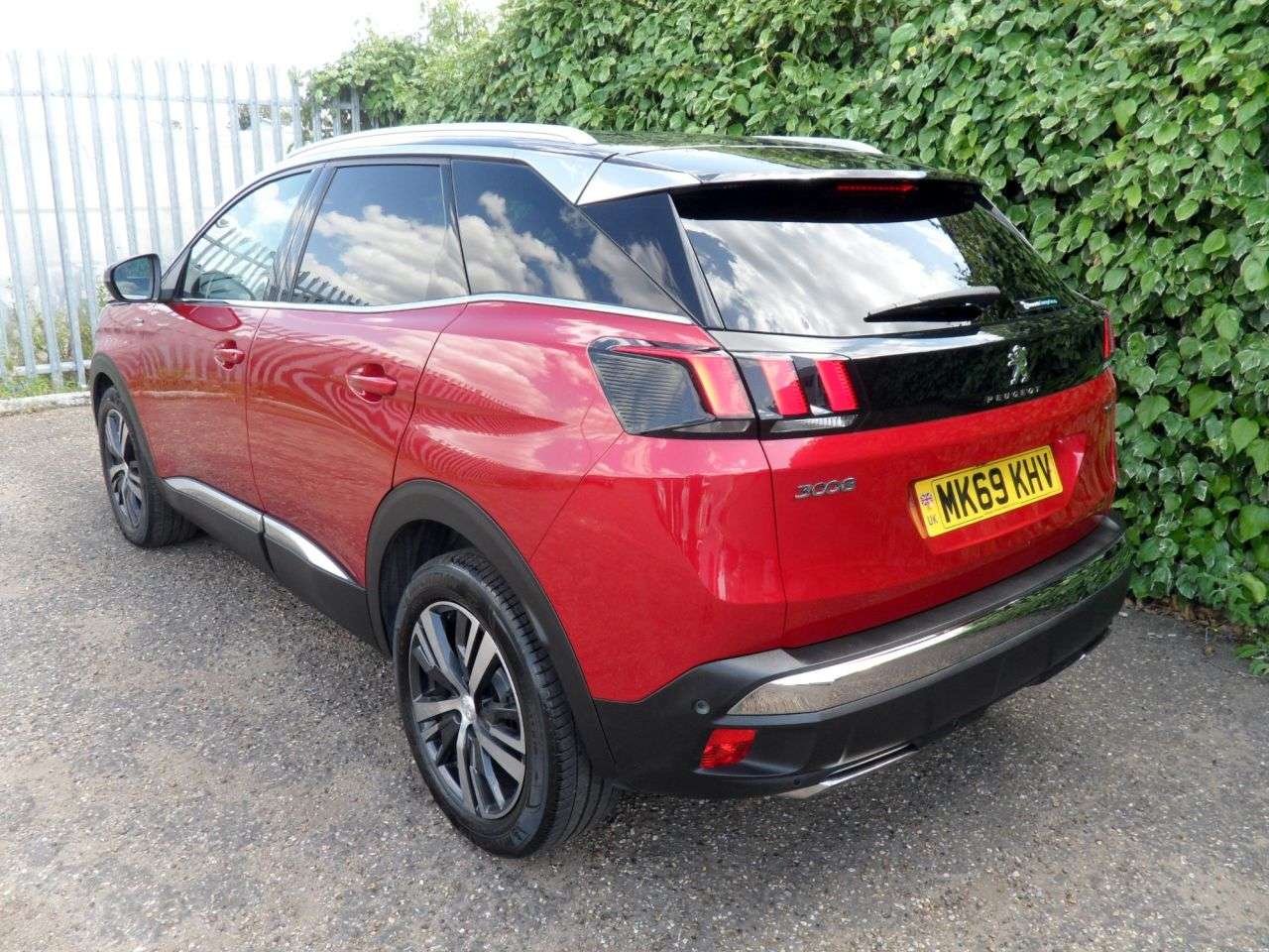 2019 PEUGEOT 3008 2019 PEUGEOT 3008