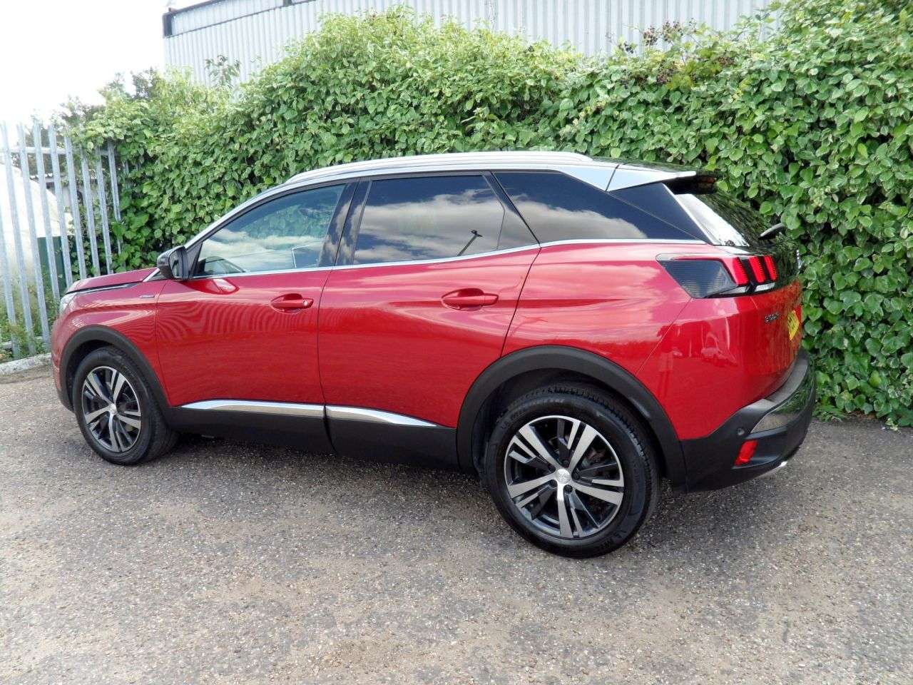 2019 PEUGEOT 3008 2019 PEUGEOT 3008