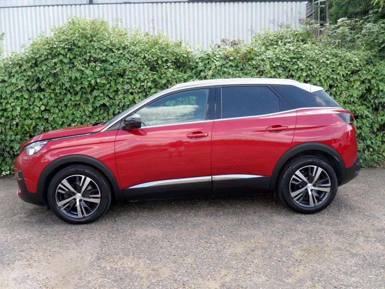 2019 PEUGEOT 3008 2019 PEUGEOT 3008