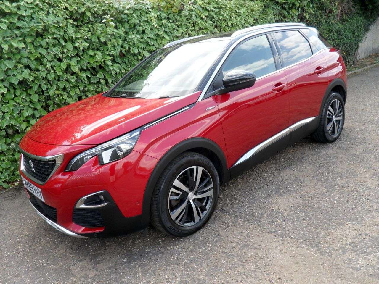 2019 PEUGEOT 3008 2019 PEUGEOT 3008