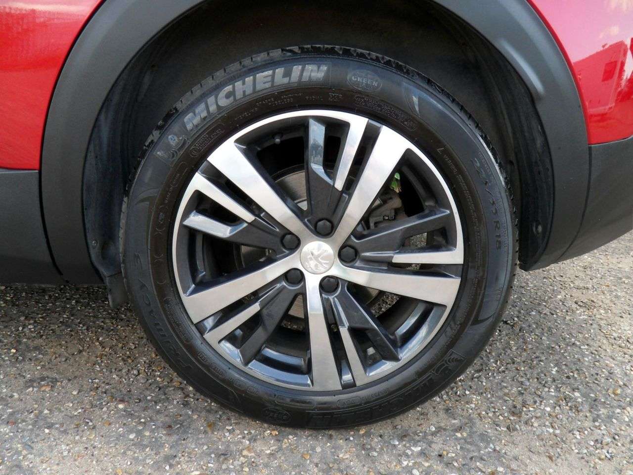 2019 PEUGEOT 3008 2019 PEUGEOT 3008